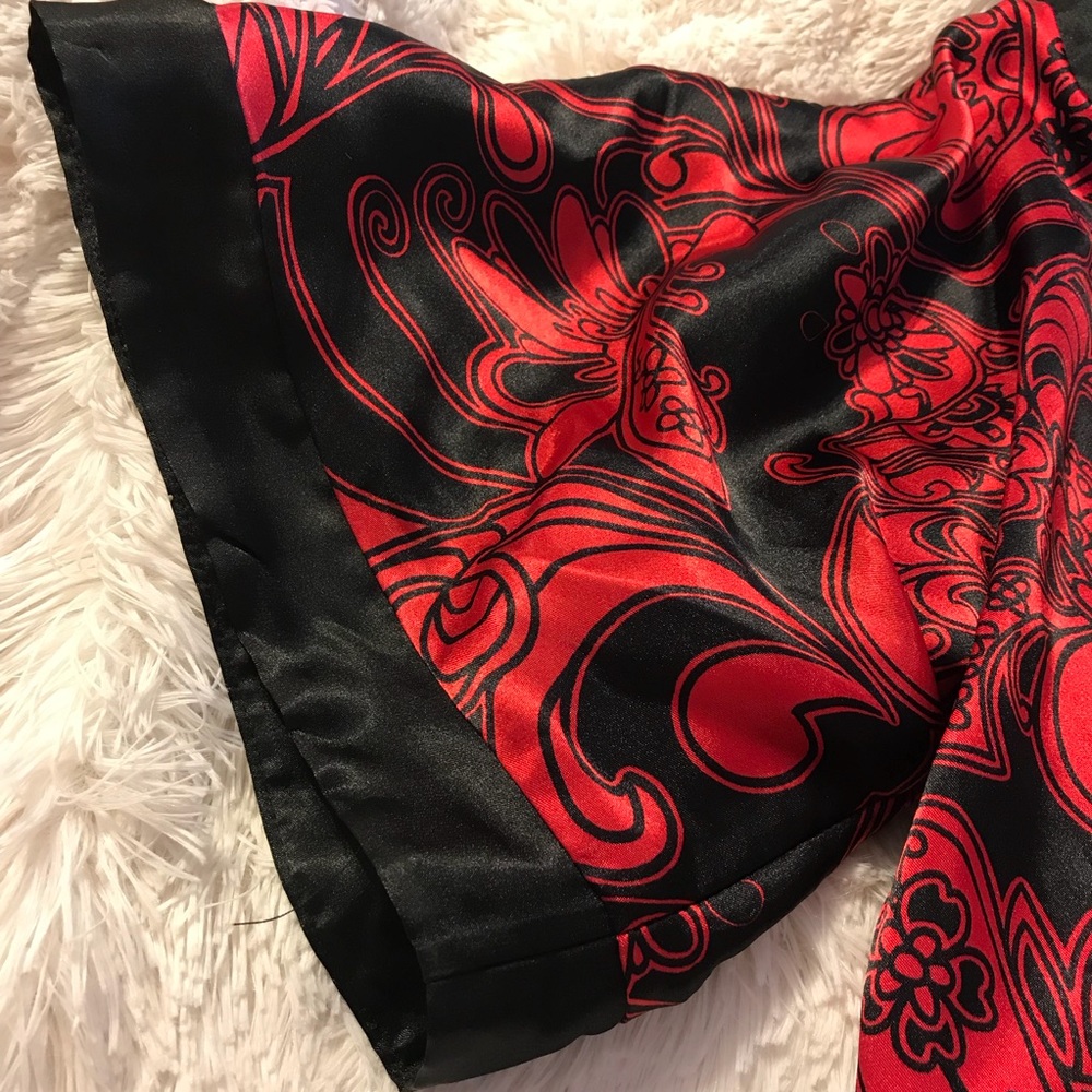 One shoulder top - Picture 4 of 6